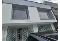 Locales y Bodegas, Alquiler, Versalles - $5.600.000