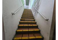 Locales y Bodegas, Alquiler, Flora Industrial - $9.500.000