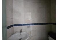 Locales y Bodegas, Alquiler, Flora Industrial - $9.500.000