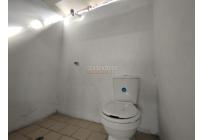 Locales y Bodegas, Alquiler, El Troncal - $4.700.000