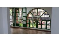 Oficinas y Consultorios, Alquiler, Versalles - $4.000.000