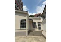 Oficinas y Consultorios, Alquiler, Centenario - $3.900.000