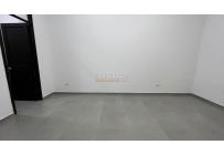 Locales y Bodegas, Alquiler, Centenario - $3.900.000