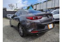 Mazda 3 2023 - $112.350.000