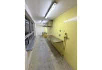 Locales y Bodegas, Alquiler, Granada - $10.000.000