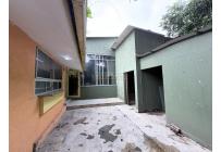 Locales y Bodegas, Alquiler, Granada - $10.000.000