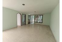 Casas, Alquiler, Olímpico - $1.600.000