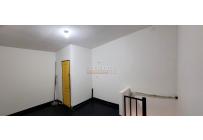 Locales y Bodegas, Alquiler, Ciudad Jardín - $8.500.000