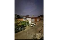 Locales y Bodegas, Alquiler, Bretaña - $2.700.000