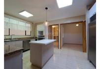 Apartamentos, Alquiler, Arboleda - $6.300.000