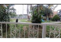 Casas, Alquiler, Floralia - $1.100.000