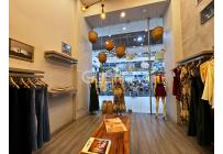 Locales y Bodegas, Alquiler, Centenario - $7.300.000