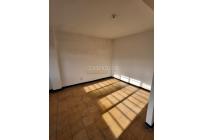 Locales y Bodegas, Alquiler, Sucre - $2.200.000