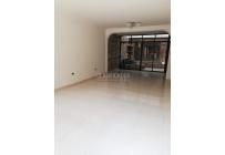 Casas, Venta, Primero de Mayo - $980.000.000