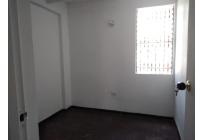 Apartamentos, Alquiler, Primero de Mayo - $900.000