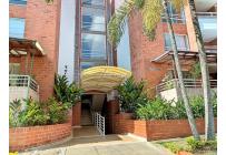 Apartamentos, Alquiler, Ciudad Jardín - $4.000.000