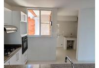 Apartamentos, Alquiler, Ciudad Jardín - $4.000.000