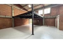 Locales y Bodegas, Alquiler, La Nubia - $6.000.000