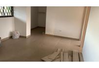 Apartamentos, Alquiler, Ed. Venezolano - $1.800.000