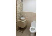 Apartamentos, Alquiler, Ed. Venezolano - $1.800.000