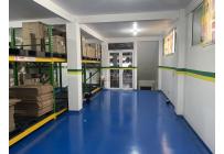 Locales y Bodegas, Venta, Colseguros - $1.600.000.000