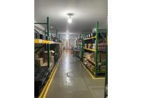 Locales y Bodegas, Venta, Colseguros - $1.600.000.000