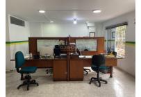 Locales y Bodegas, Venta, Colseguros - $1.600.000.000