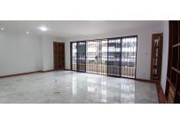 Apartamentos, Venta, Versalles - $440.000.000