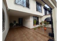 Casas, Venta, Guadalupe - $690.000.000