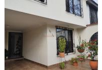 Casas, Venta, Guadalupe - $690.000.000