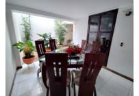 Casas, Venta, Guadalupe - $690.000.000