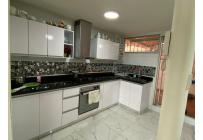 Apartamentos, Venta, Capri - $385.000.000