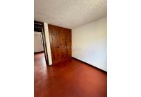 Apartamentos, Alquiler, Alcázares - $700.000