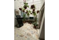 Casas, Venta, Atanasio Girardot - $550.000.000