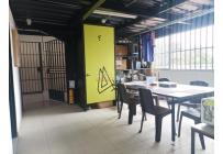 Locales y Bodegas, Alquiler, Pasoancho - $4.800.000