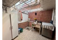 Casas, Venta, Primero de Mayo - $450.000.000