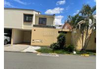 Casas, Venta, La Hacienda - $850.000.000