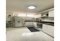 Apartamentos, Venta, Primero de Mayo - $242.000.000