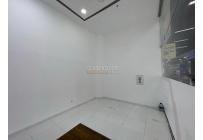 Locales y Bodegas, Alquiler, Ciudad Jardín - $5.800.000