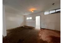 Locales y Bodegas, Alquiler, Uribe Uribe - $2.500.000