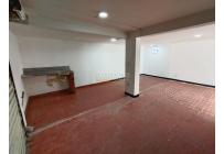 Locales y Bodegas, Alquiler, Camino Real - $2.200.000