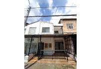 Locales y Bodegas, Alquiler, Granada - $5.000.000