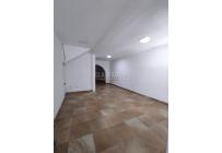 Locales y Bodegas, Alquiler, Granada - $5.000.000