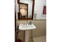 Oficinas y Consultorios, Alquiler, Centenario - $5.200.000