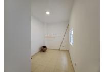 Locales y Bodegas, Alquiler, Granada - $3.000.000