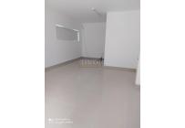 Locales y Bodegas, Alquiler, Versalles - $2.500.000