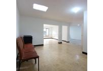 Locales y Bodegas, Alquiler, Miraflores - $2.500.000