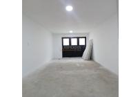 Locales y Bodegas, Alquiler, Miraflores - $2.500.000