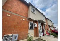 Casas, Alquiler, Candelaria - $400.000