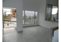 Casas, Alquiler, Cristales - $6.000.000